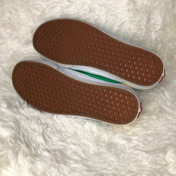 Color-block Vans with Red, Green, and Blue Accents size 11.5 - Picture 15 of 15